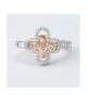 Anello con motivo floreale definito da zirconi e fiore centrale peach mod. xan224t [9b13e679]
