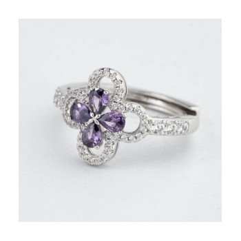 Anello con motivo floreale definito da zirconi e fiore centrale ametista mod. xan224v [954a577a]